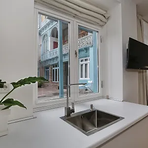  Апартаменты Eva's Pavaroti